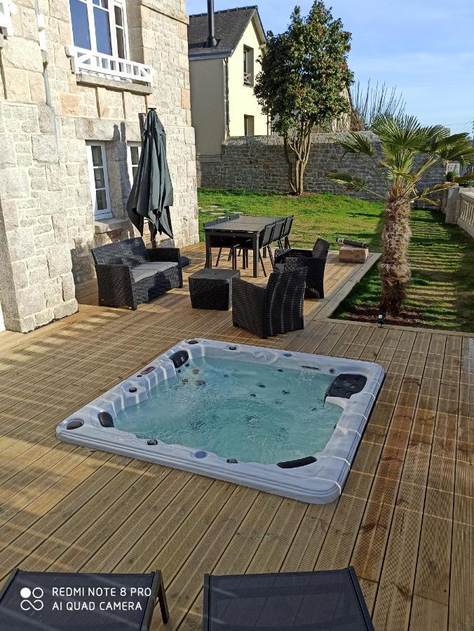 Luxueuse Villa Au Pied Du Chateau Dinan Dış mekan fotoğraf
